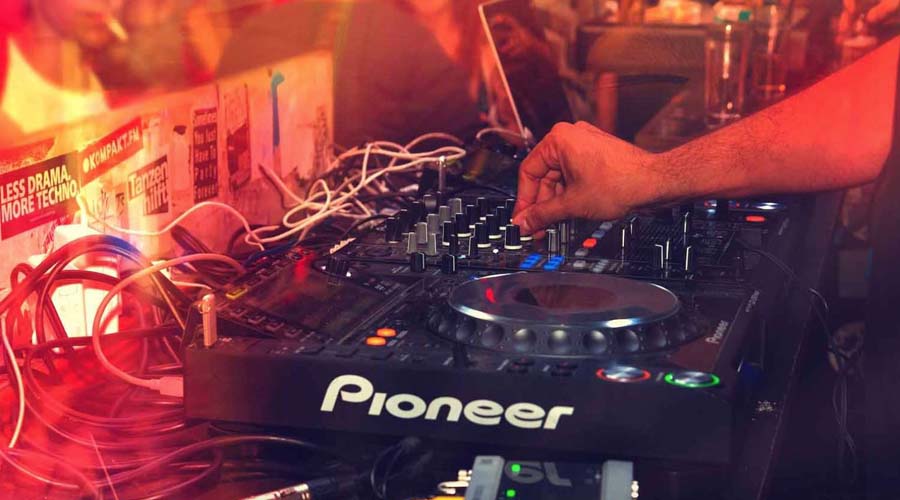 EDM Record Labels: What DJs and Producers Need to Know